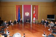 Prime Minister meets representatives of private sector