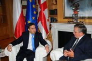 Prime-minister of Georgia Nika Gilauri has met president of Poland Bronislav Komarovski